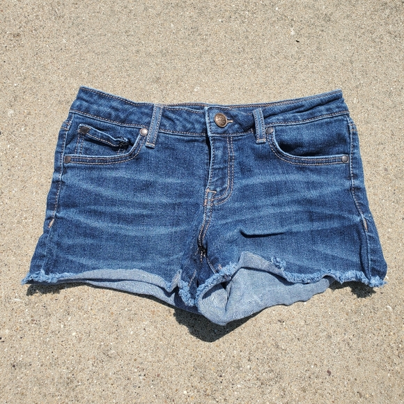Jessica Simpson Pants - Jessica Simpson Low Rise Jean Shorts sz 25